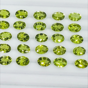 Natural High Quality Eye Clean Green Peridot Loose Gemstone Cut Stone 6x8mm Oval Shape Beautiful High Quality