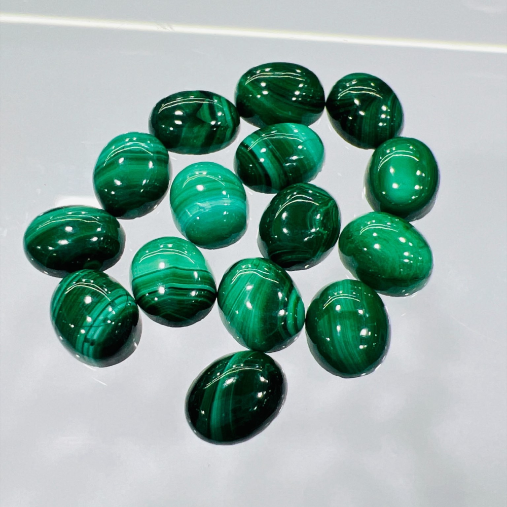 High Quality Natural Malachite 8x10mm Oval Cabochon Wholesale Lot Natural Crystal Stones Gemstone Cabochon Manufacturer