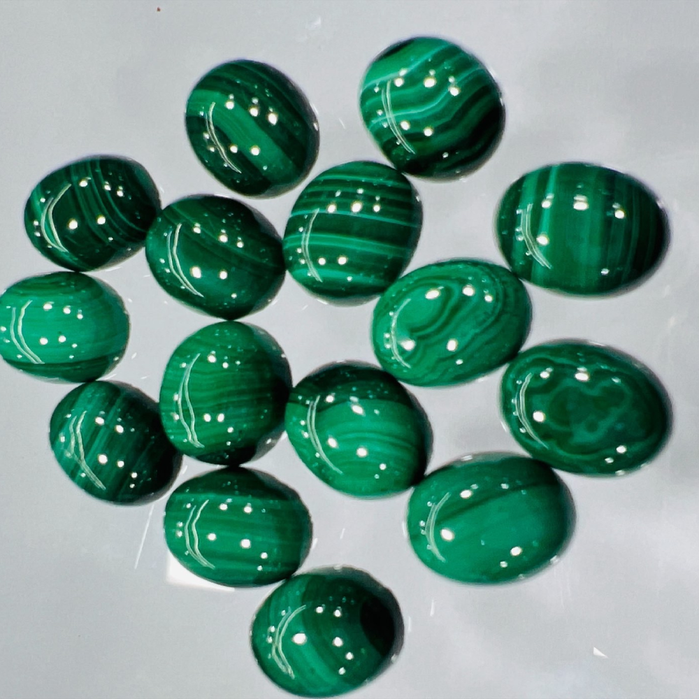 High Quality Natural Malachite 10x12mm Oval Cabochon Wholesale Lot Natural Crystal Stones Gemstone Cabochon Manufacturer